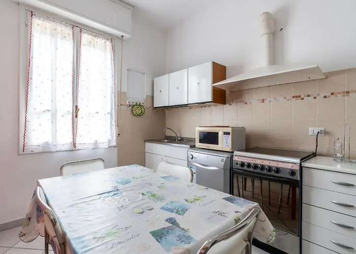 Lägenhet Sant'antonio By Interhome Alassio